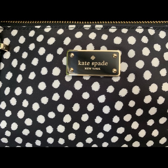 Beautiful black and white dot Kate Spade ♠️ hobo - Picture 2 of 13